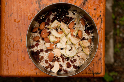 In fact, I've had to up the ante on my breakfast, using the dehydrated apples Richard and Maggee gave me in Prince George. 