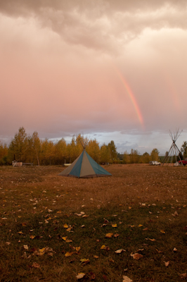 Sunrise. As I peeled myself out of my sleeping bag cocoon, Oliver was off for his morning run. 