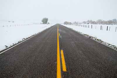 My morning view. This quiet road parallel to the interstate was all but empty, so I layared up, switched on the ipod, pedalled, and smiled. 