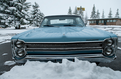 Outside Lima's motel, was this wonderful looking car for sale. 