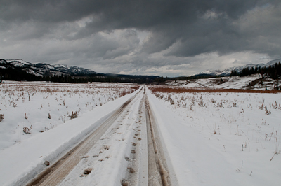 As I closed in on the pass top, at some 8650ft, snow, ice and slush conspired to slow me down. The front wheel kept sliding across the road, infuriating me. Bad wheel, bad!