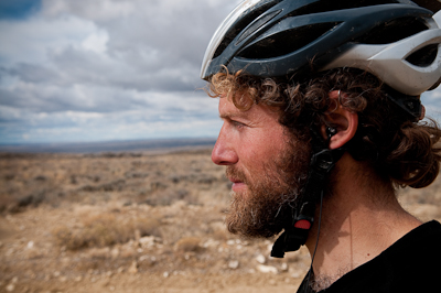 Profile shot of the beard. Lustrous. I can now even (slightly) feel it rustle in the wind. 